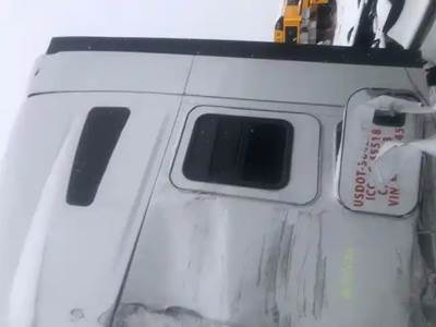 Kenworth T680 Sleeper Part