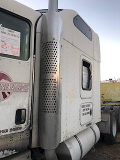Kenworth T800 Sleeper Part