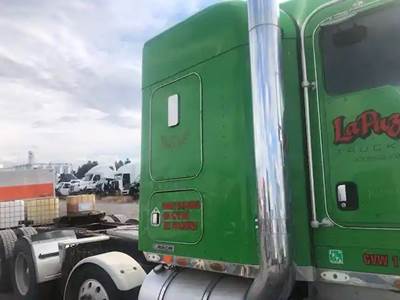 Kenworth T800 Sleeper Part