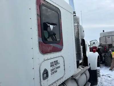 Kenworth T800 Sleeper Part