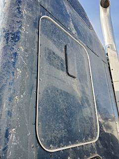 Kenworth W900 Sleeper Part