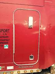 Peterbilt 379 Sleeper Part for a 1999 Peterbilt 379 UNIBILT