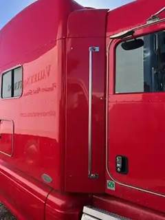 Peterbilt 386 Sleeper Part