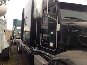 Peterbilt 386 Sleeper Part