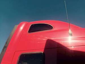 Peterbilt 387 Sleeper Part