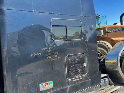Peterbilt 389 Sleeper Part