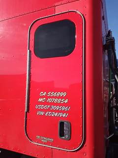 Peterbilt 579 Sleeper Part