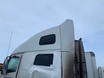 Volvo VNL780 Sleeper Part for a 2016 Volvo VNL 780