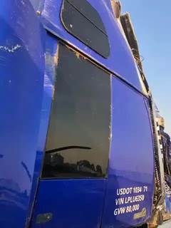 Western Star 4900FA Sleeper Part for a 2020 Western Star 4900 FA