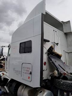 Peterbilt 386 Sleeper