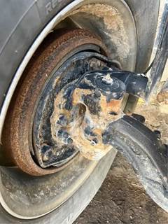 Peterbilt 384 Right Spindle