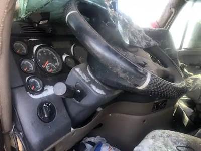 Freightliner Cascadia 125 Steering Column