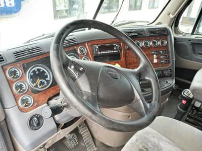 Freightliner Cascadia 125 Steering Column