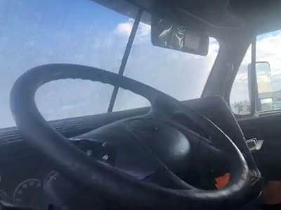 Freightliner Cascadia 125 Steering Column