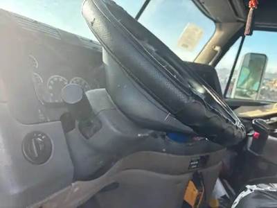 Freightliner Cascadia 125 Steering Column