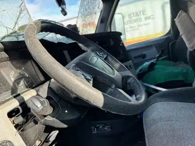 Freightliner Cascadia 126 Steering Column