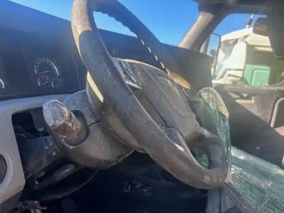 Freightliner Cascadia 126 Steering Column