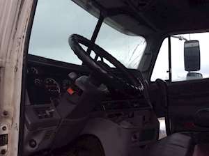 Freightliner Columbia 120 Steering Column