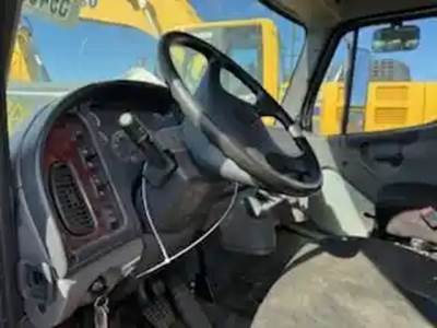 Freightliner M2 106 Steering Column