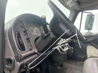 Freightliner M2 106 Steering Column