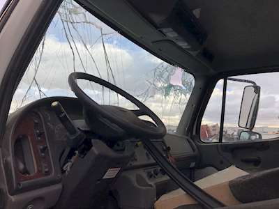 Freightliner M2 106 Steering Column