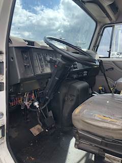 International 4700 Steering Column