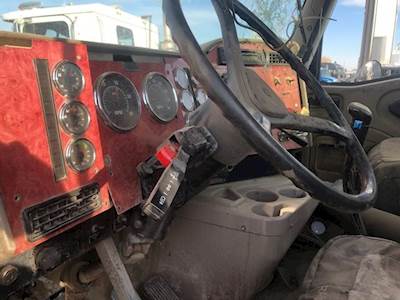 International 9200i Steering Column