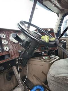 International 9400i Steering Column