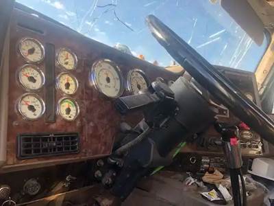 International 9900i Steering Column