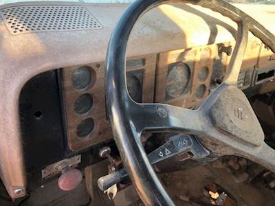 International F-1924; F-1954 Steering Column