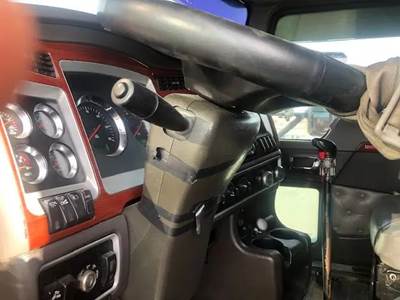 Kenworth T600 Steering Column