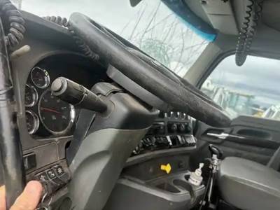 Kenworth T880 Steering Column