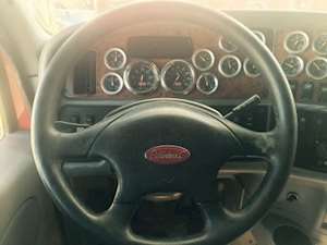 Peterbilt 387 Steering Column