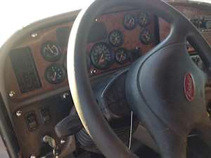 Peterbilt 387 Steering Column