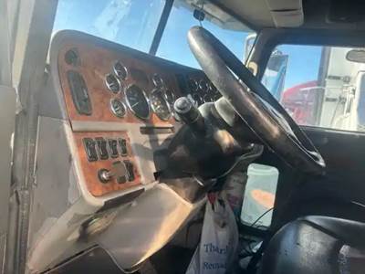 Peterbilt 388 Steering Column