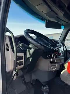 Peterbilt 579 Steering Column