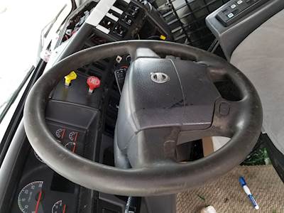 Volvo VNL Steering Column