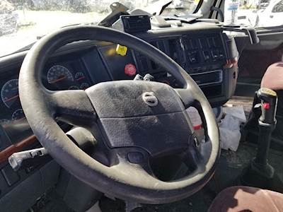Volvo VNL Steering Column