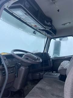 Volvo VNL Steering Column