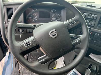 Volvo VNL Steering Column