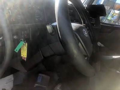 Volvo VNL Steering Column