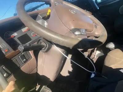 Volvo VNL Steering Column