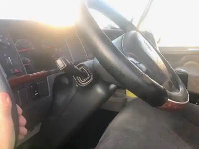 Volvo VNL Steering Column