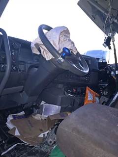 Volvo VNL Steering Column