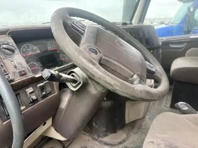Volvo VNL Steering Column