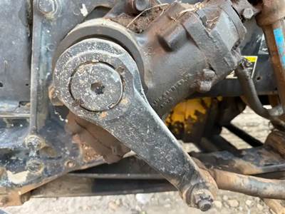 Sheppard M100 Steering Gear / Rack for a 2003 Peterbilt 385