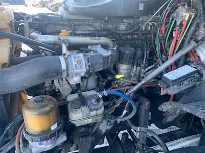 TRW/ROSS Steering Gear / Rack for a 2012 Freightliner Cascadia 125