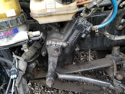 TRW/ROSS Steering Gear / Rack for a 2012 Freightliner Cascadia 125