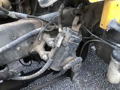 TRW/ROSS HFB70 Steering Gear / Rack for a 1995 Kenworth W900