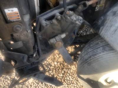 TRW/ROSS Steering Gear / Rack for a 2008 Kenworth T2000